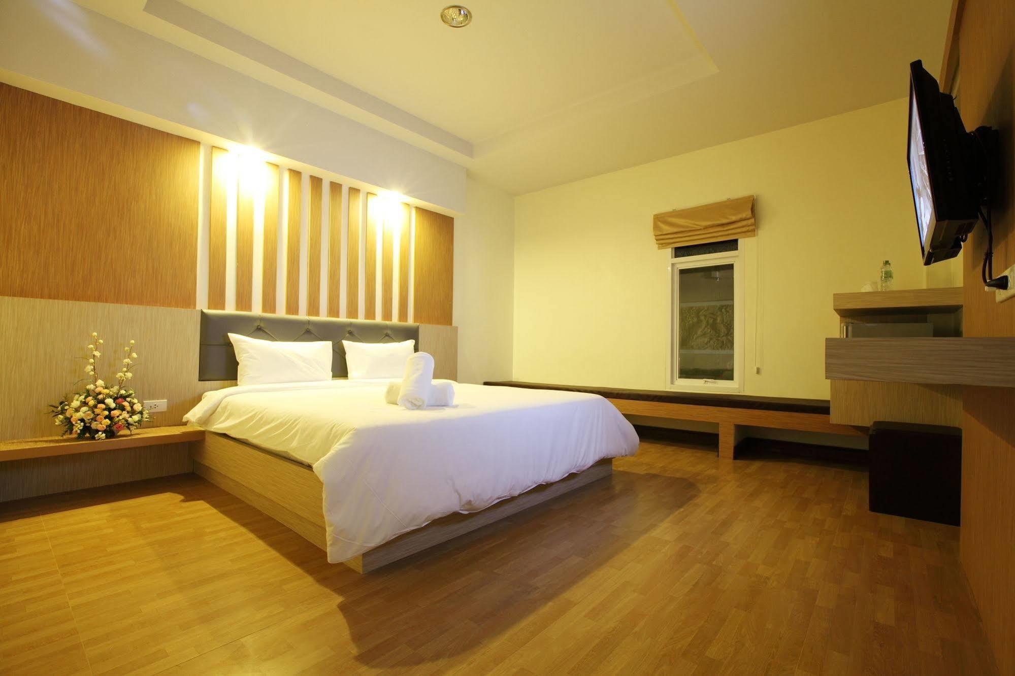 Pongjun Resort Хатъяй Экстерьер фото